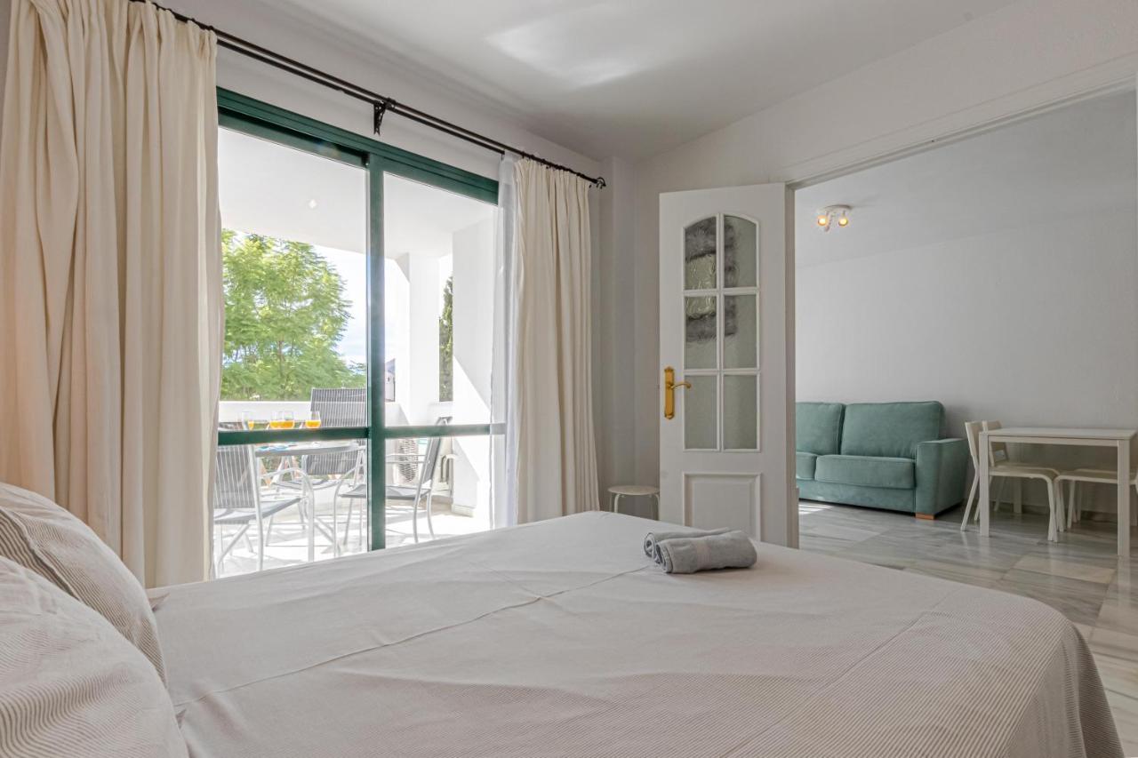 797 Holiday Rentals - Apartamento frente al Parque la Paloma con piscina Benalmádena Exterior foto